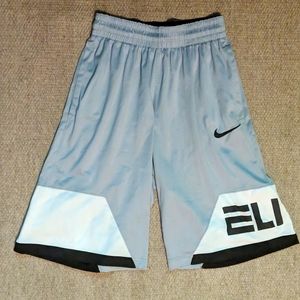 Nike Elite men's 2 pocket basketball shorts